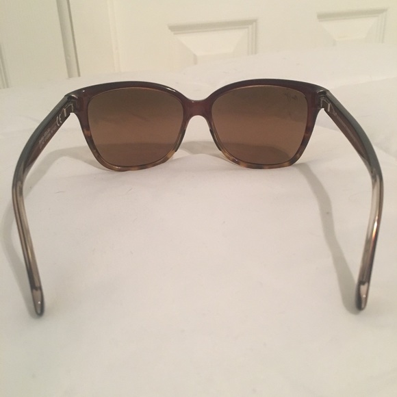 Maui Jim Sunglasses - Picture 3 of 5